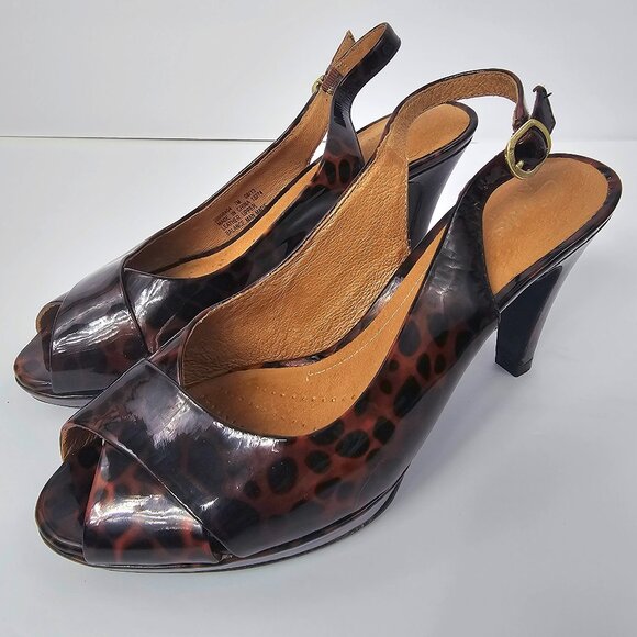 Clarks Shoes - Clarks Artisan Women's Patent Leather Leopard Open Toe Sling Back Heels Size 7M